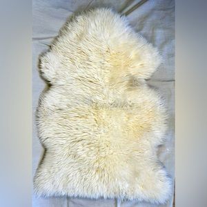 Original Lambskin White Ivory Genuine Fur Sheepskin Rug, Made In New Zealand